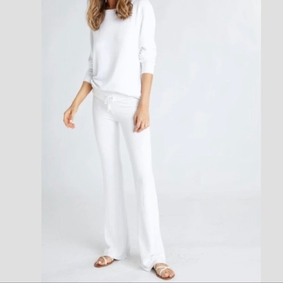 NWT WILDFOX White Tennis Club Pants White Size Large - Picture 1 of 5